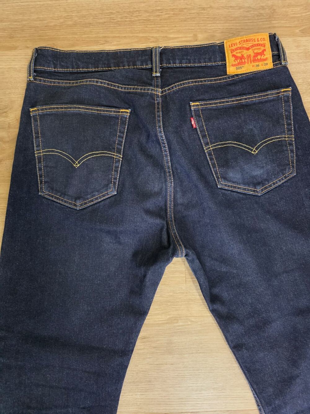 TITLE  Levi's 505 Regular Fit Jeans Men's W36 L29 Dark Wash Blue Denim WaterLess